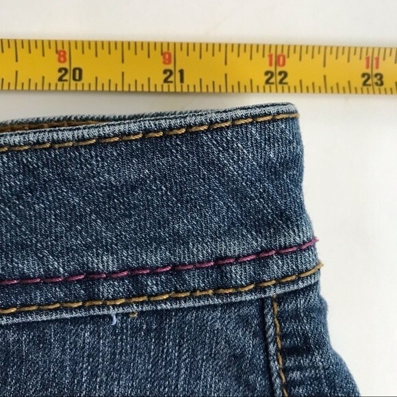 Ecko Red Denim Distressed Studded Back Pocket Straight Leg Jeans Women's Size 22 - Picture 10 of 16